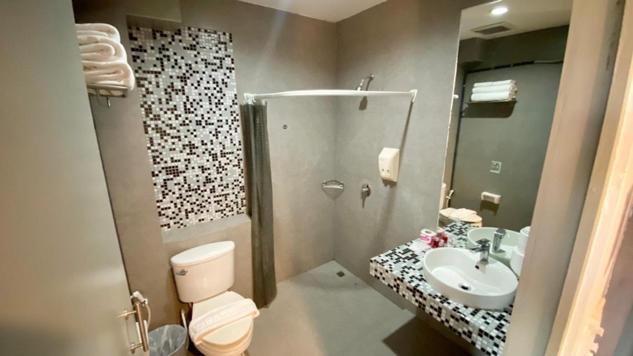 View Dee Bkk Airport Residence バンコク都 エクステリア 写真
