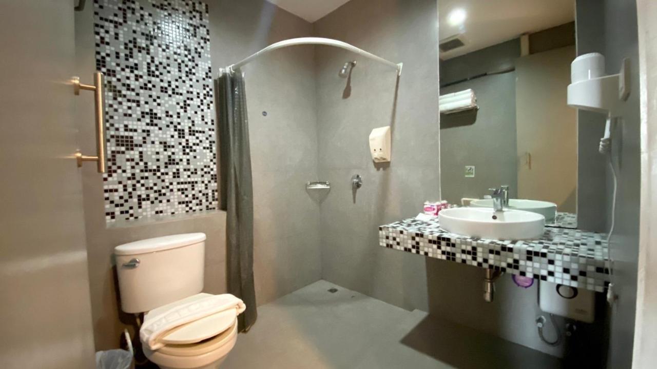 View Dee Bkk Airport Residence バンコク都 エクステリア 写真