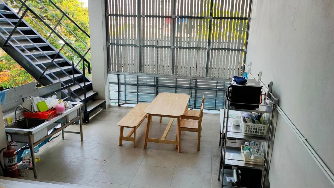 View Dee Bkk Airport Residence バンコク都 エクステリア 写真